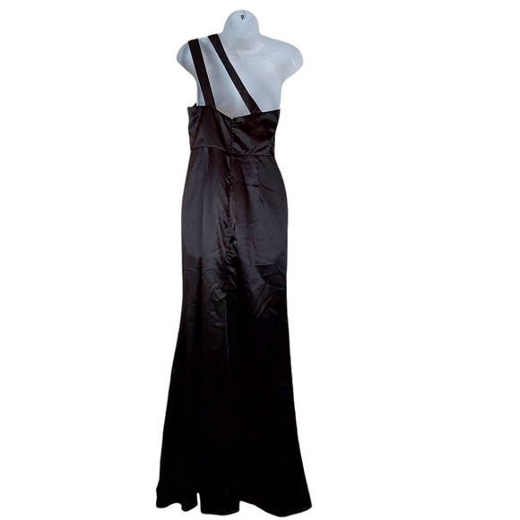 Lulus On the Guest List Black Satin One-Shoulder Maxi Dress - Picture 5 of 12